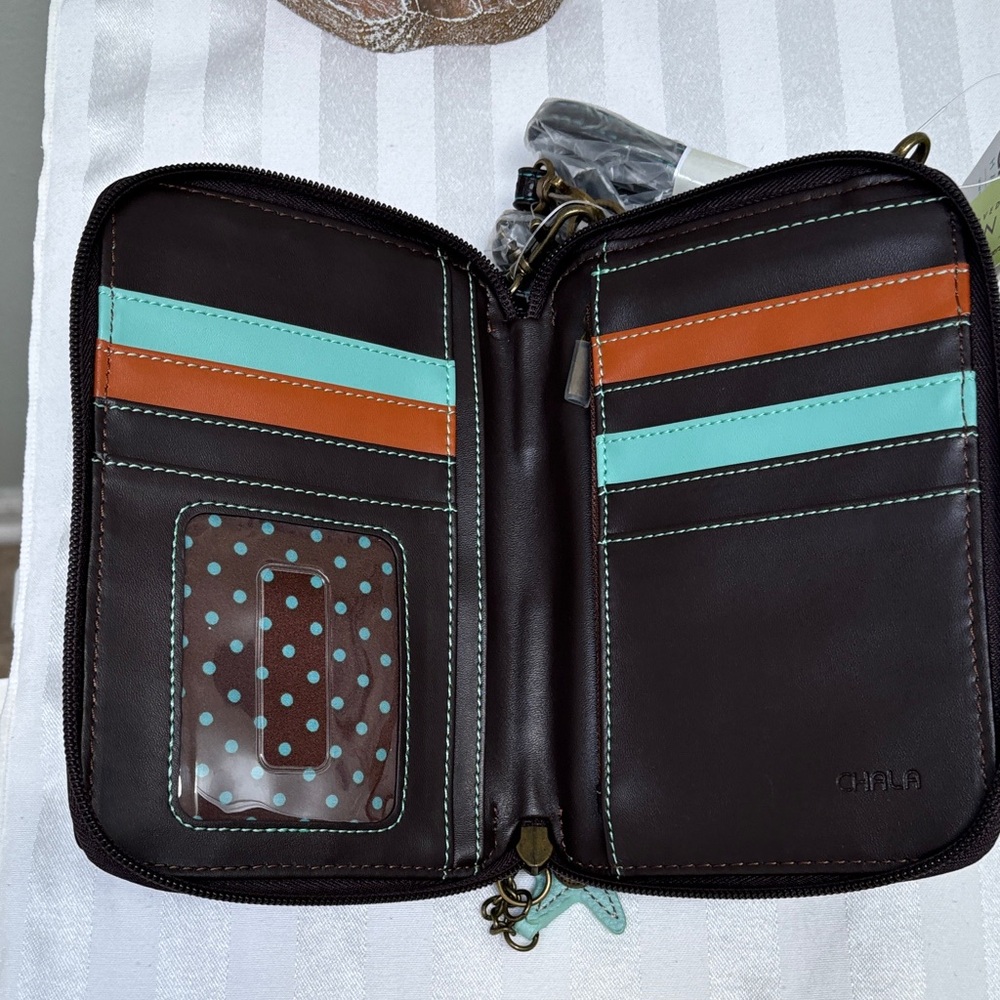 Chala Sea Turtle Brown and Green Crossbody Bag - Picture 9 of 9